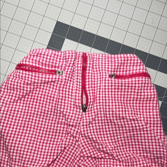 OshKosh B'gosh High Waist Pink Shorts - Picture 4 of 4